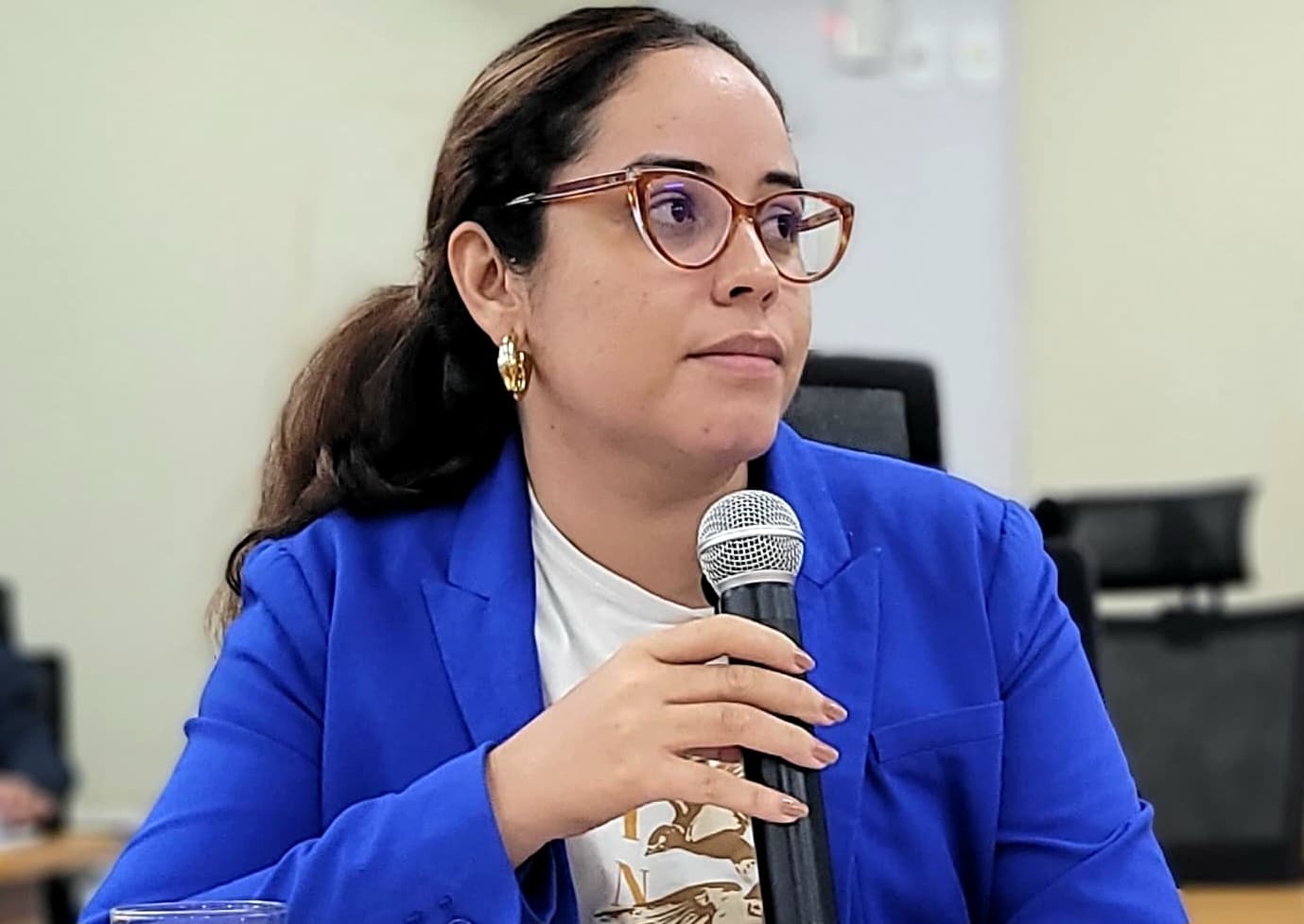Hanna busca informações para saber se Município aderiu ao novo PAC da Saúde
