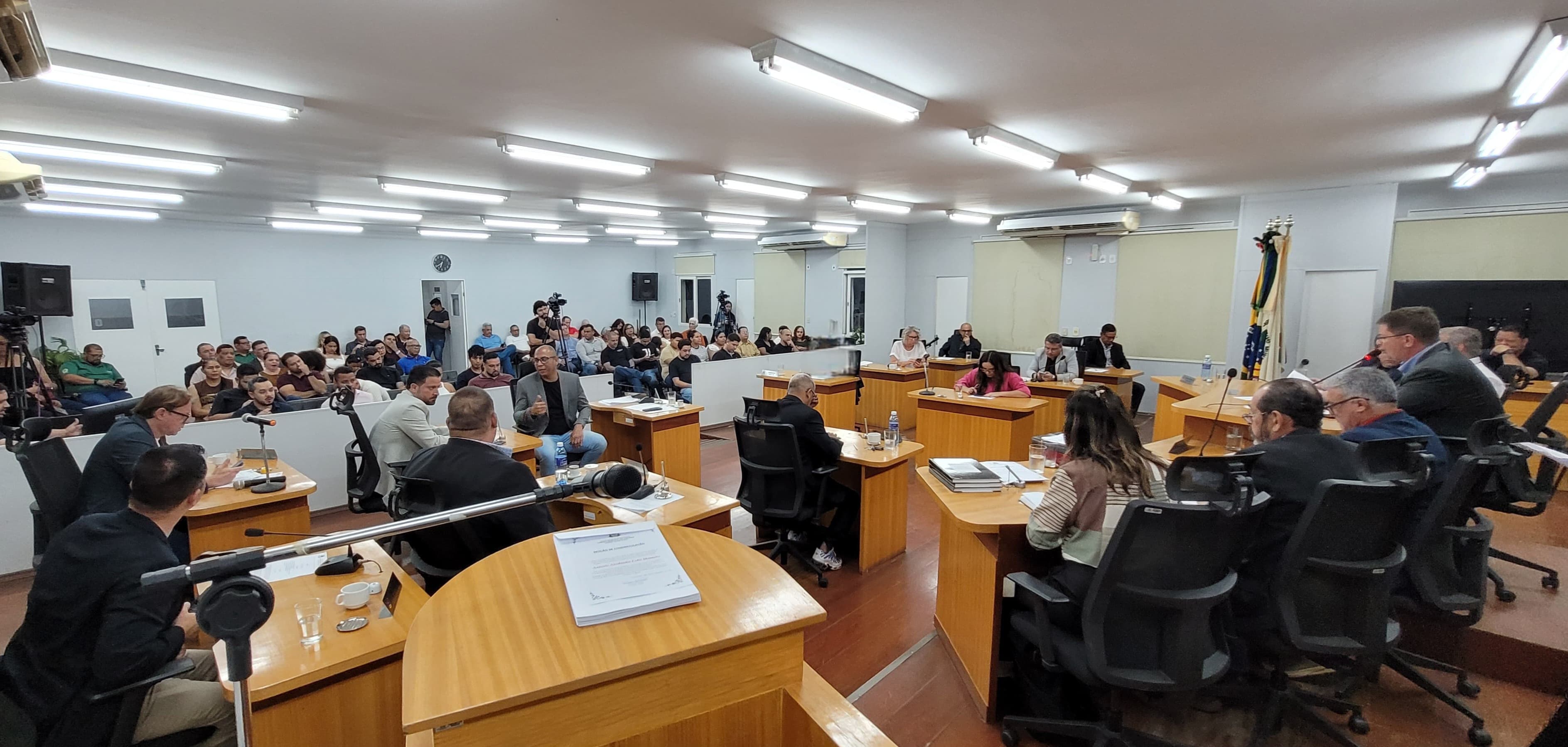 Câmara questiona decreto municipal sobre medidas de contenção de despesas