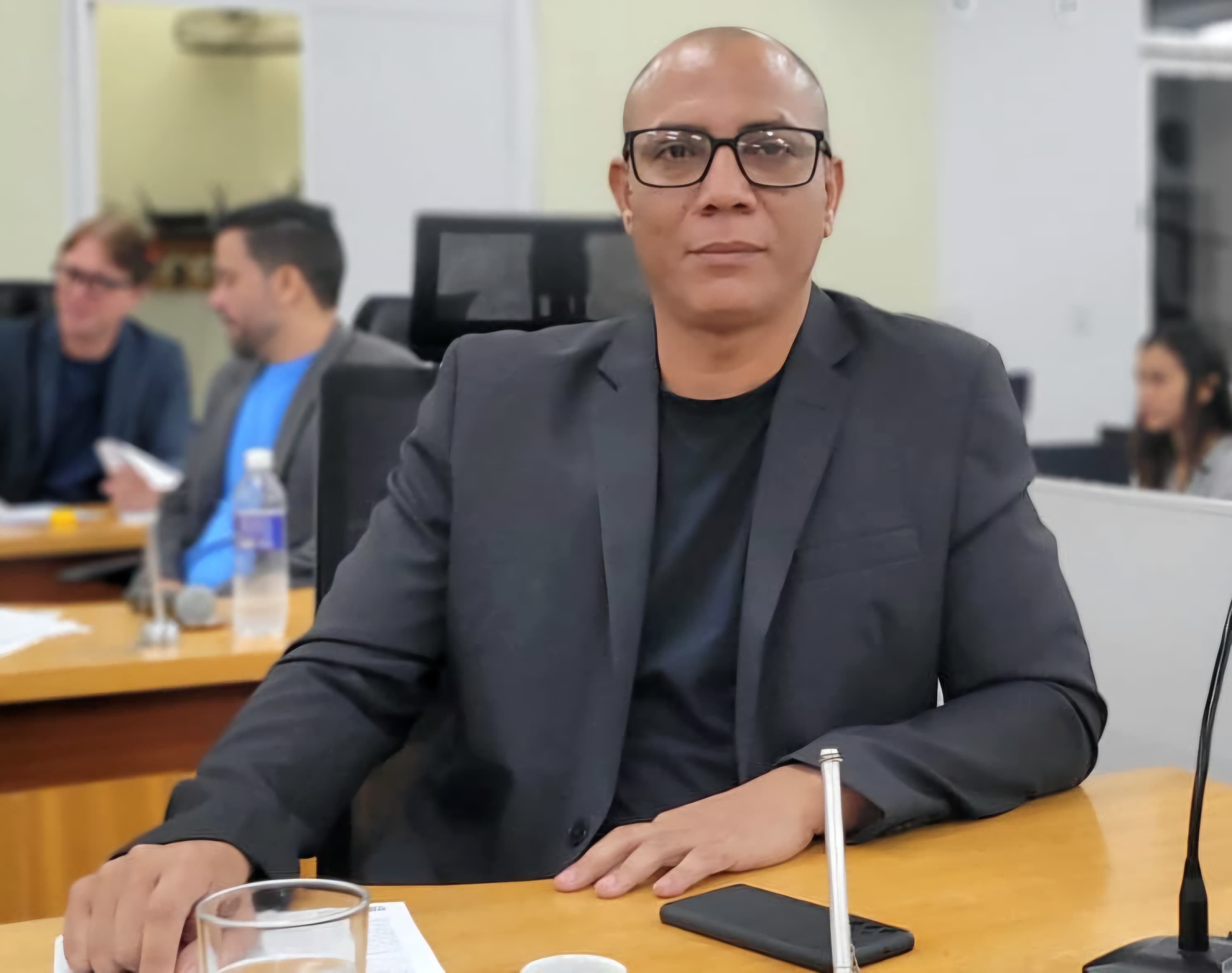 Hesley propõe criação de Banco de Apoio e Incentivo a Inserção no Mercado de Trabalho