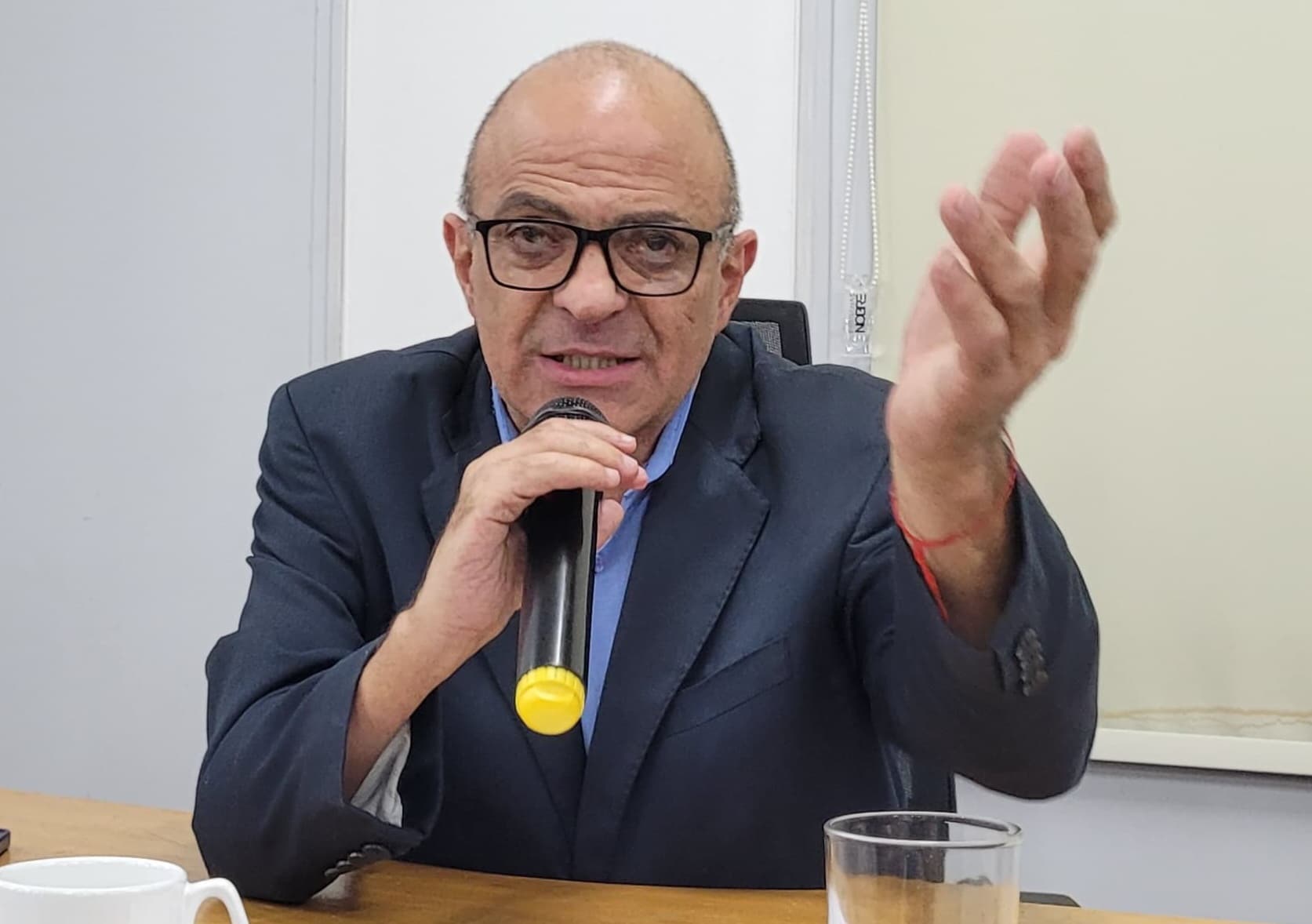 Yussef pede relação atualizada de empresas autorizadas a comercializar fogos de artifício