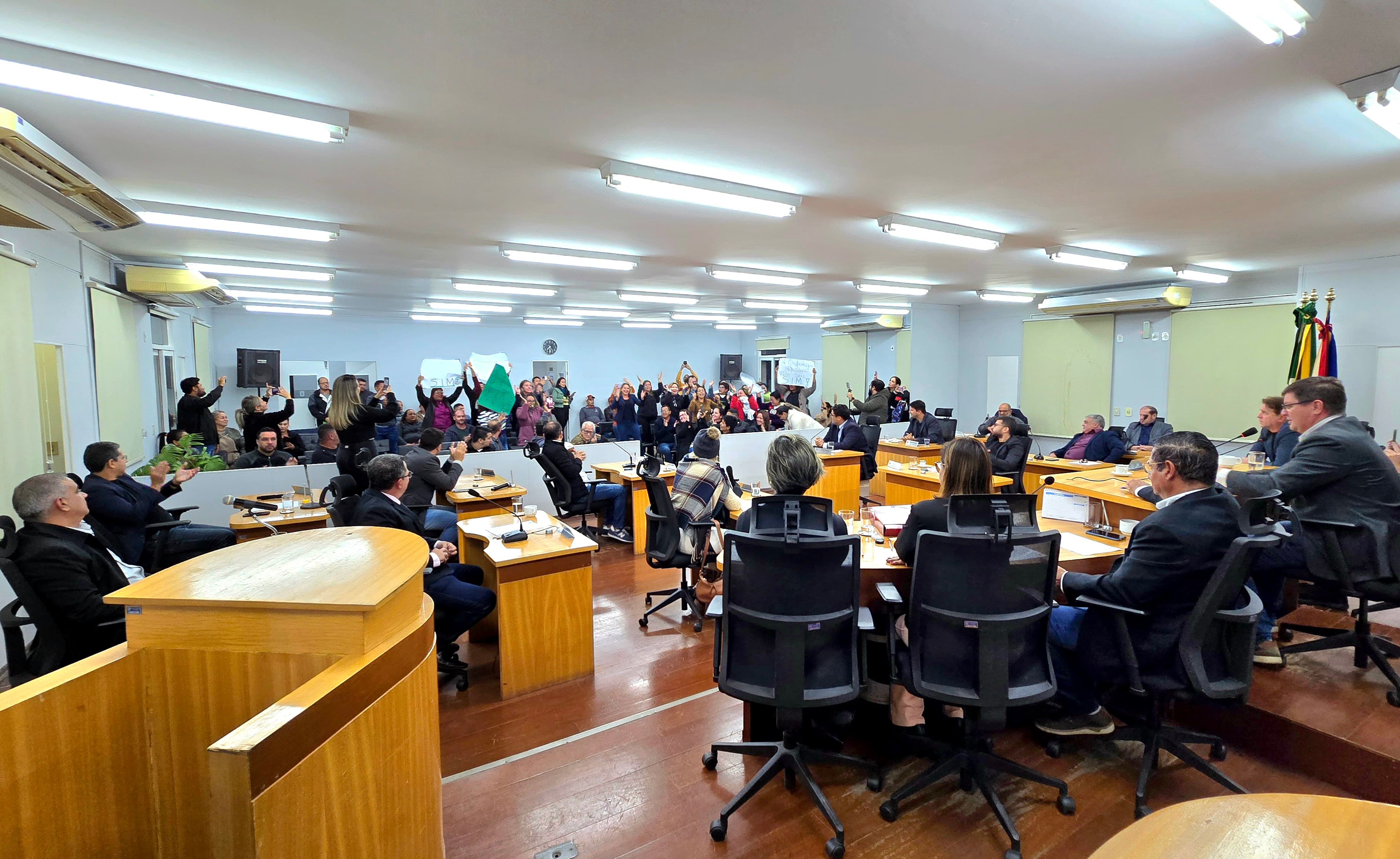 Aprovado Projeto de Lei que institui 30 horas de jornada a profissionais de enfermagem
