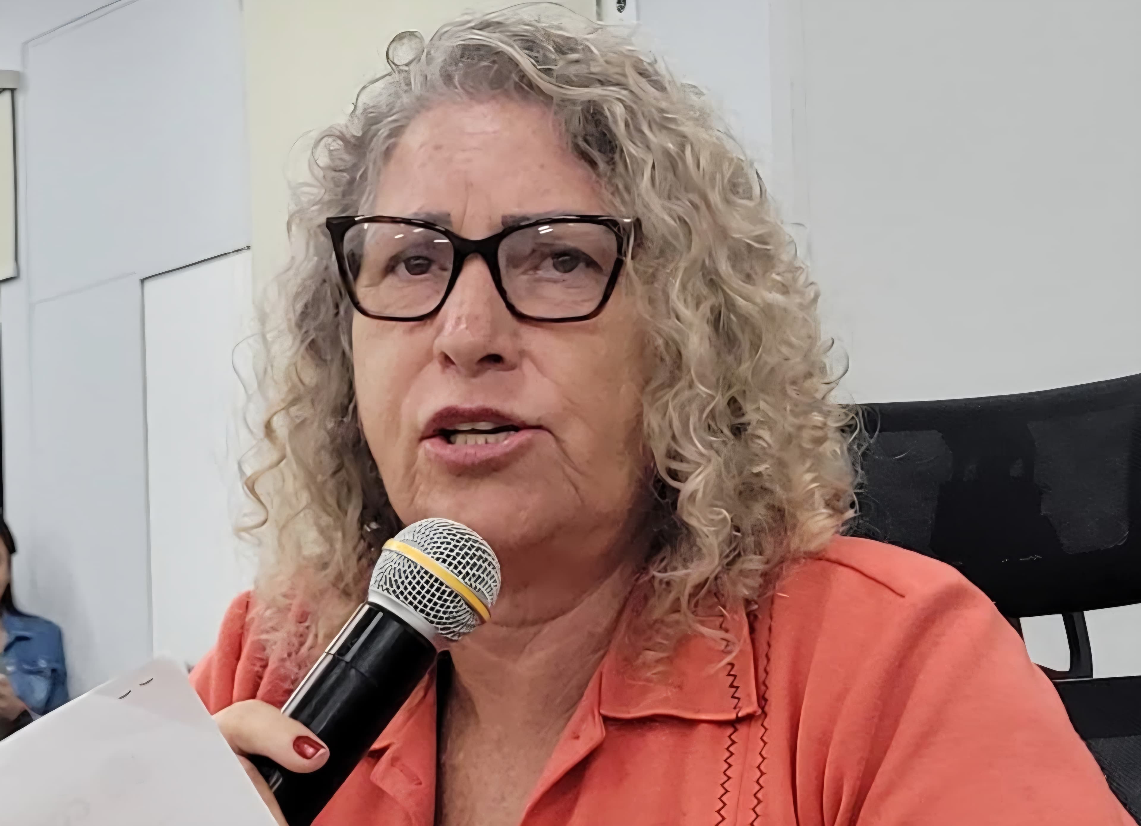 Nanah propõe instituição do Serviço Voluntário de Capelania Escolar em Corumbá