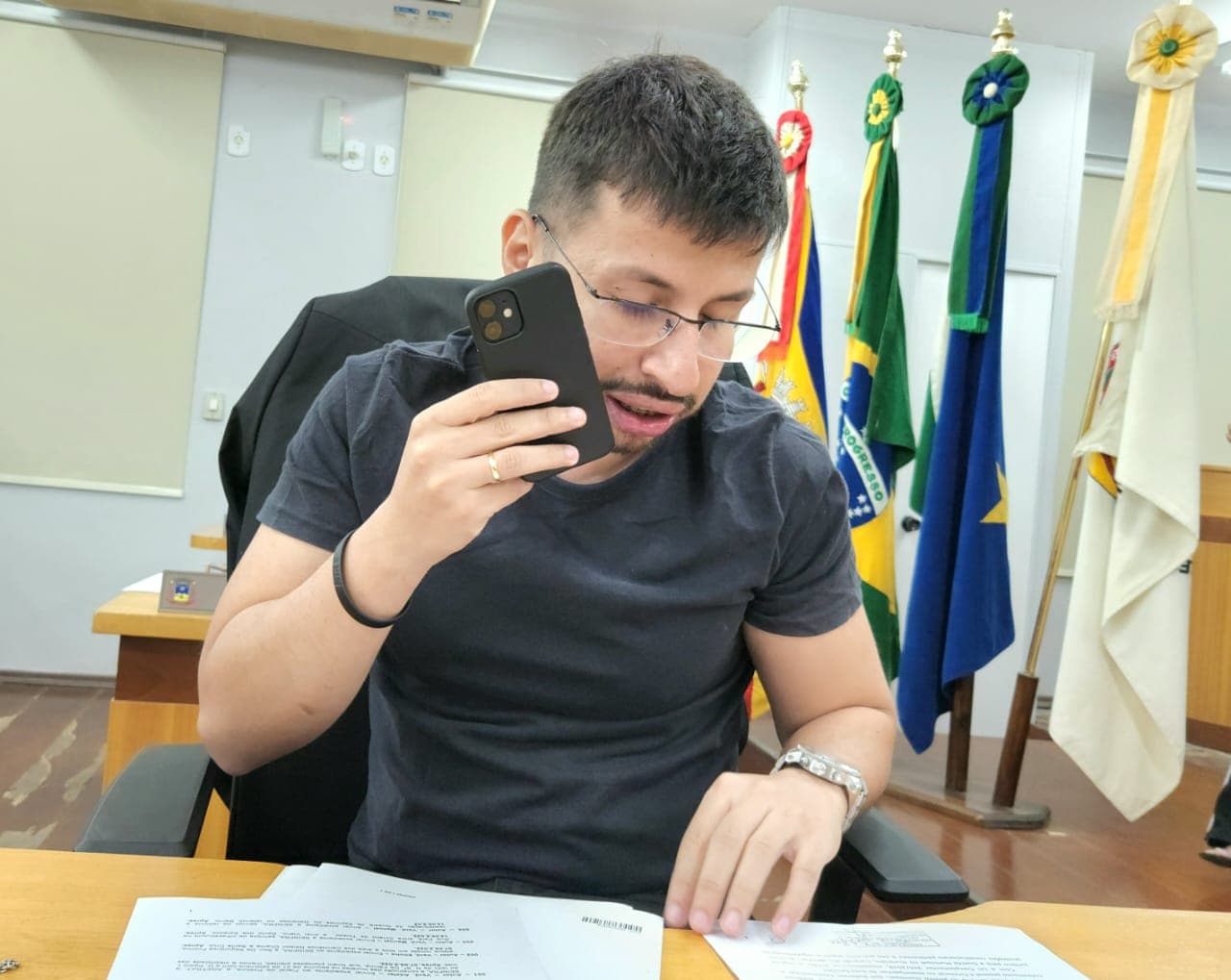 Vereador busca informações sobre criação de vagas na Reme para psicólogos e assistentes sociais