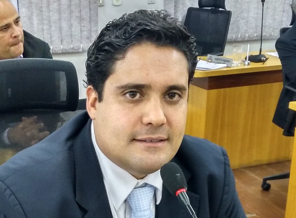 Pavimentação de acesso a porto no Rio Paraguai é solicitada na Câmara