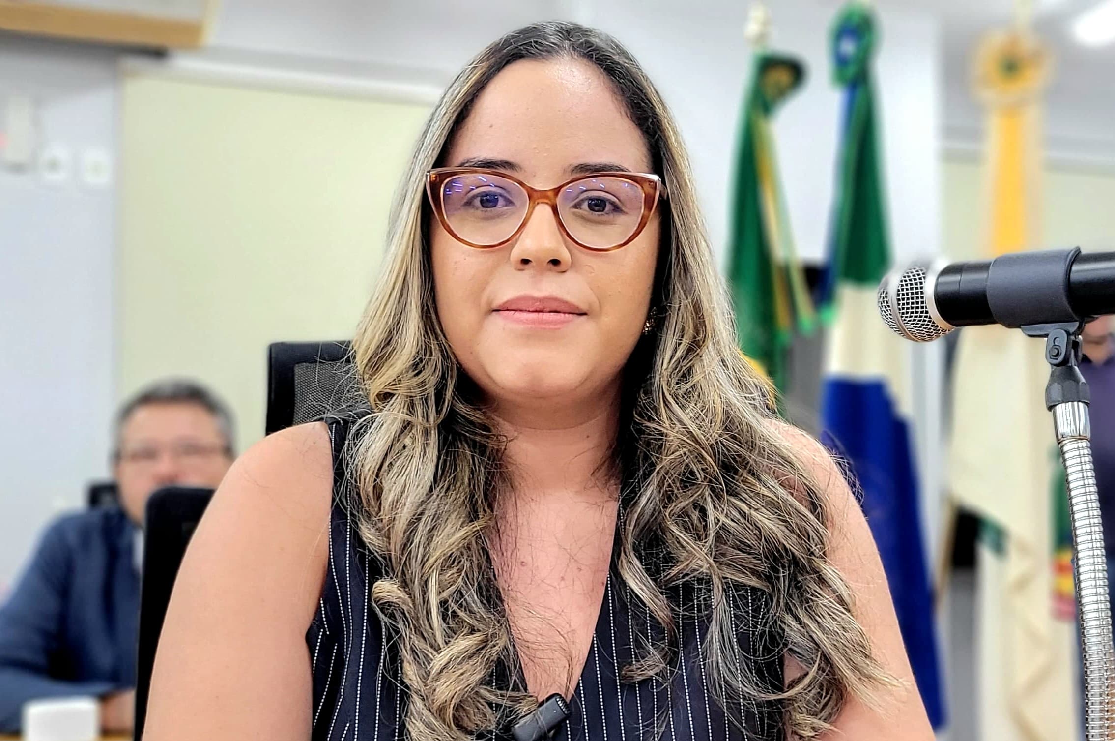 Hanna busca emenda para aquisição de ônibus e atender alunos que estudam na Fundação Bradesco