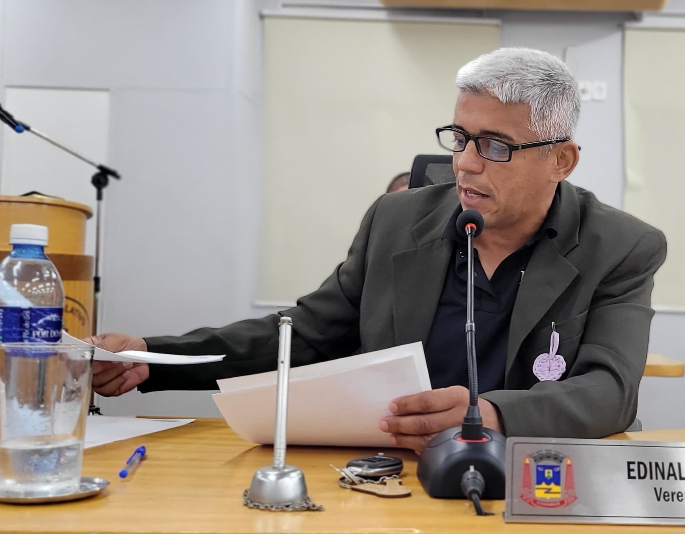 Edinaldo sugere criação de espaço para atendimento a pessoas com Alzheimer