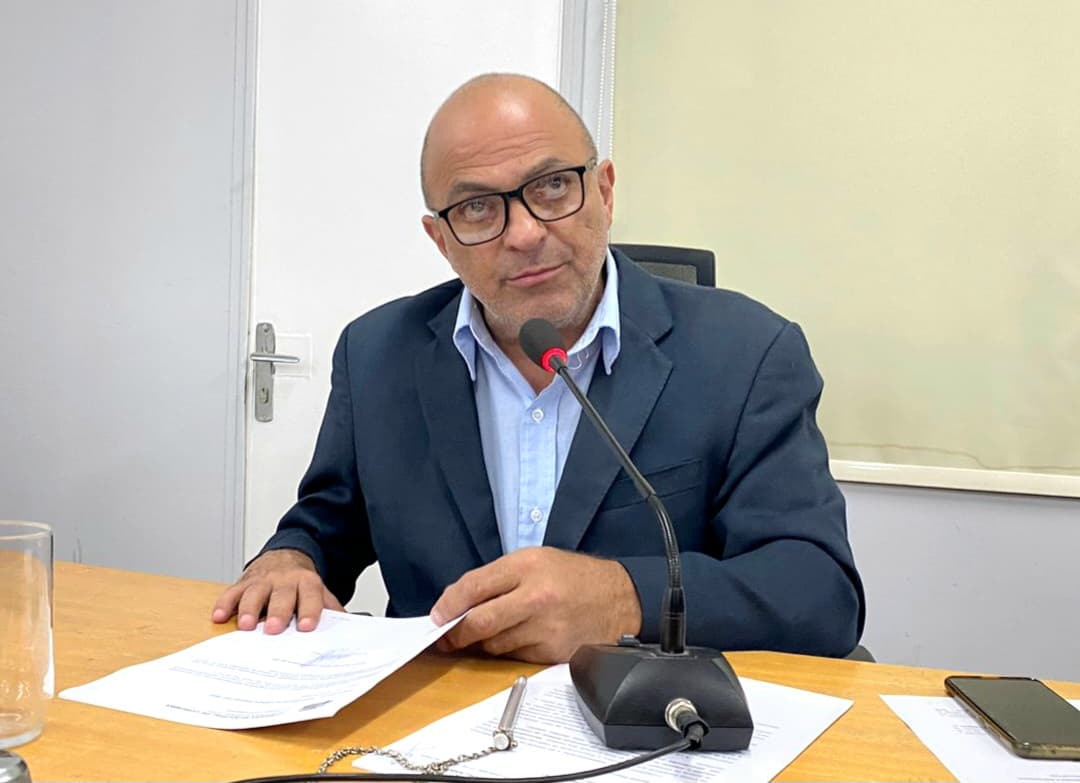 Vereador sugere liberação do pagamento aos servidores no dia 28