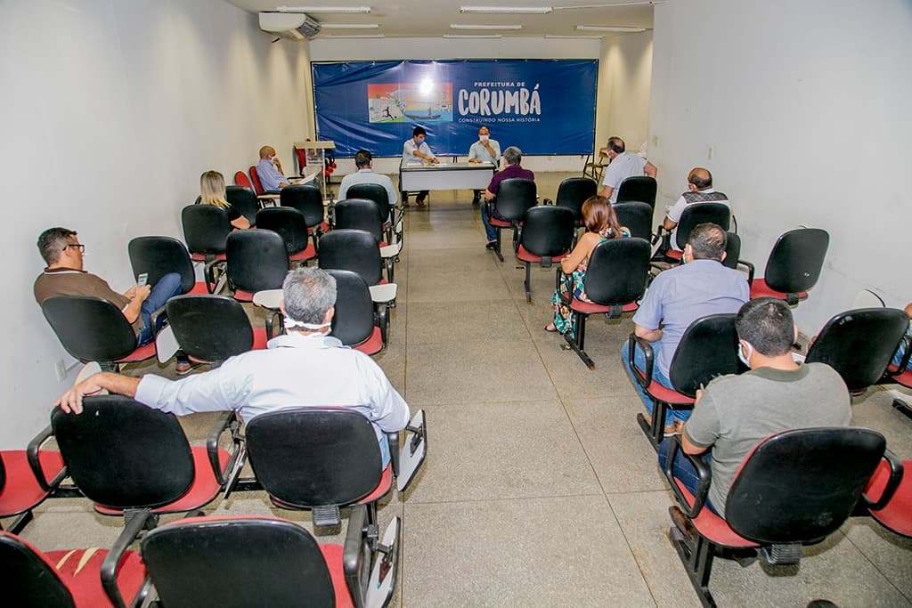 Prefeitura e Comissão da Câmara discutem medidas de enfrentamento ao Covid-19