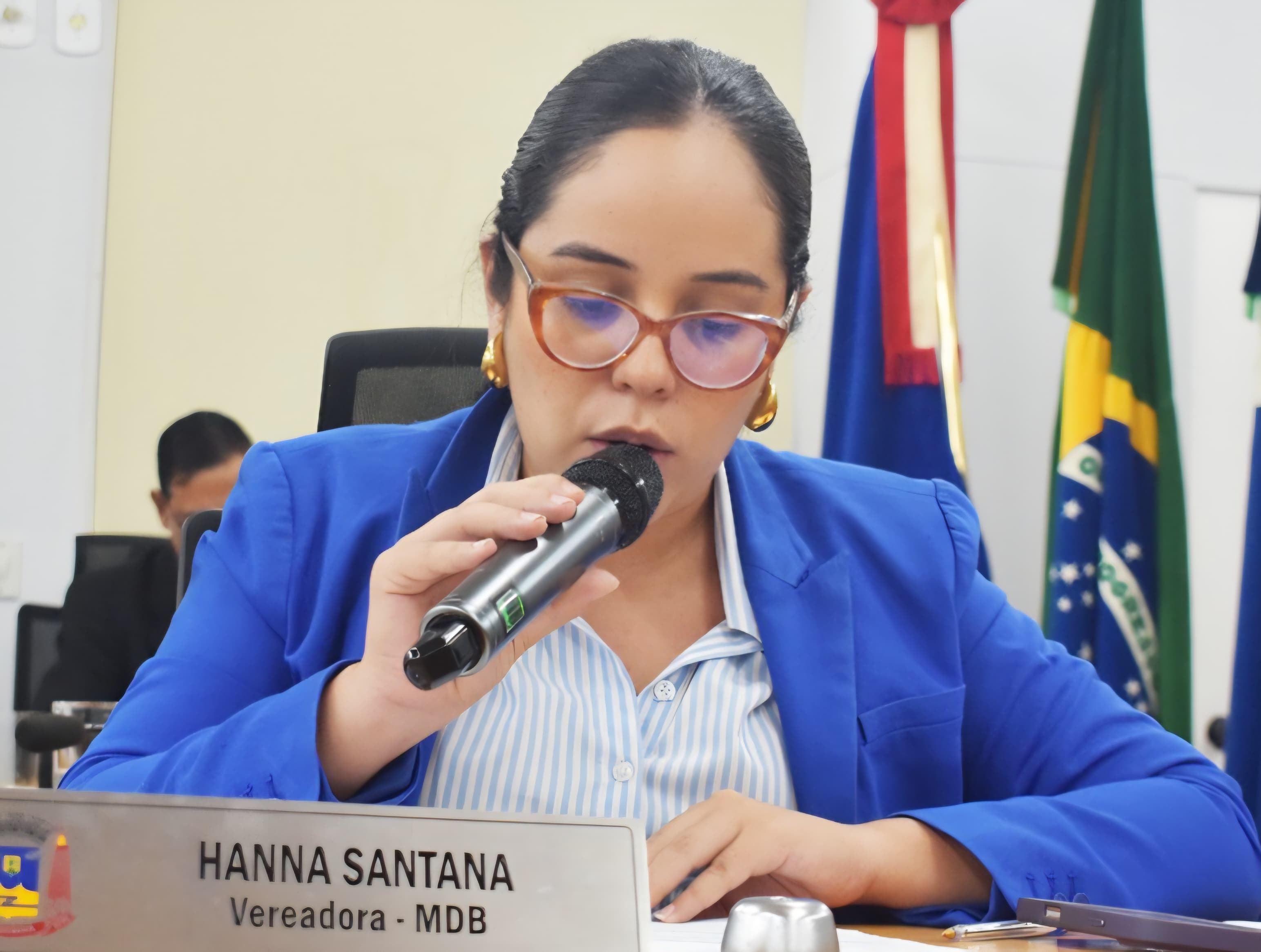 Hanna reivindica obras de infraestrutura para atender comunidade do Bairro Nova Corumbá