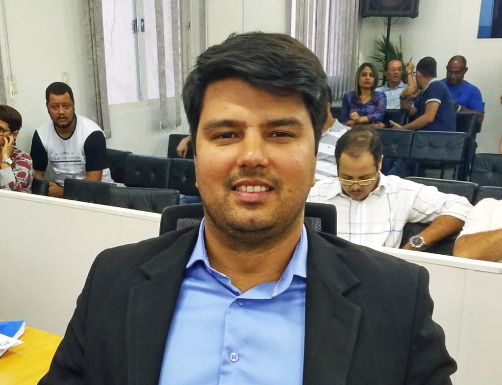 Manoel solicita pavimentação da Rua Alan Kardec, no Bairro Dom Bosco