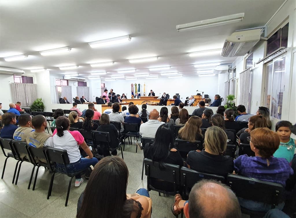 Câmara realiza sessão hoje para lembrar enfermeiros e assistentes sociais