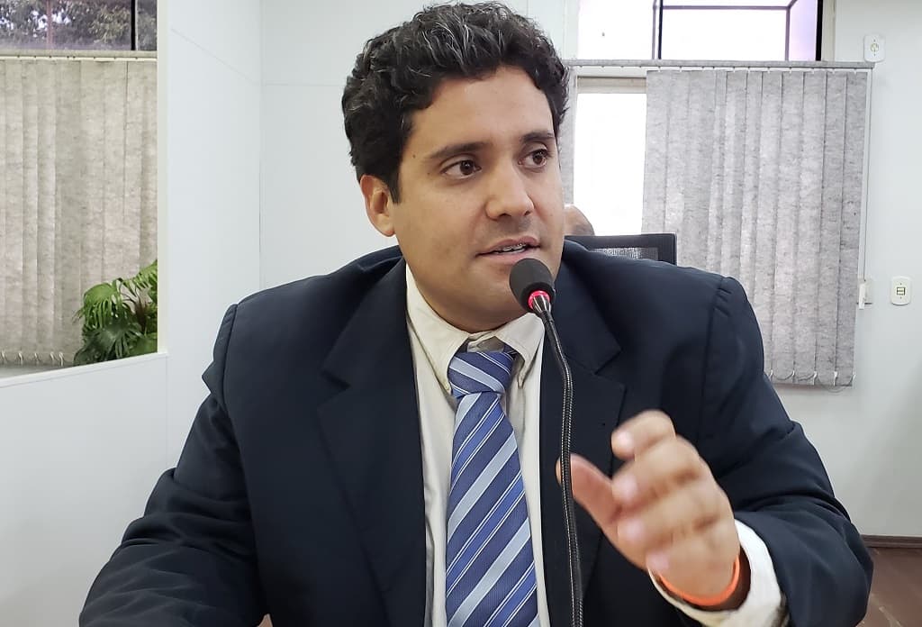 Vereador propõe curso de Arrais Amador para atender comunidade do Passo do Lontra