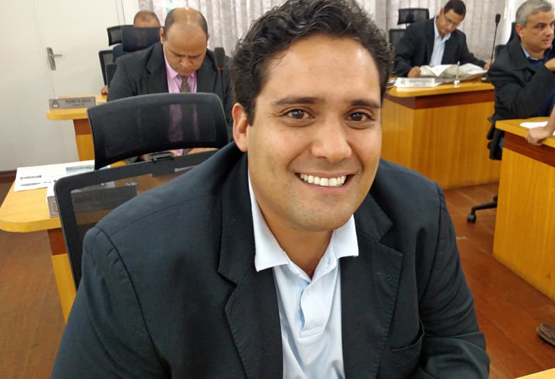 Chicão Vianna solicita patrulha mecanizada para atender produtores rurais