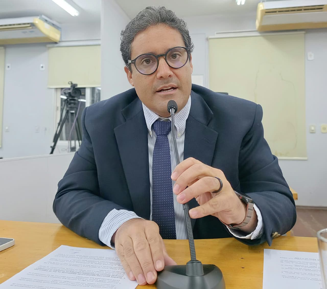 Chicão busca informações sobre de cirurgias eletivas de otorrinolaringologia em Corumbá
