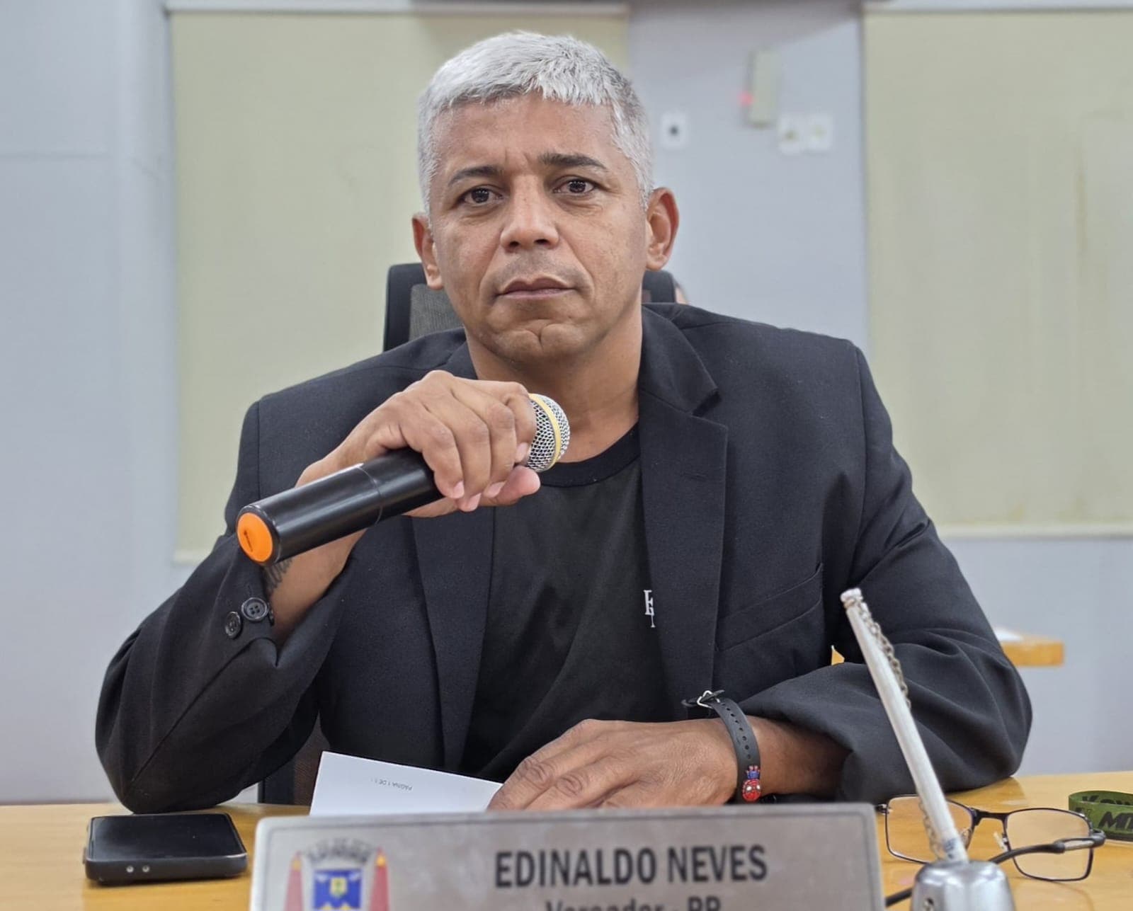 Edinaldo pede estudos para garantir trânsito mais seguro na parte alta