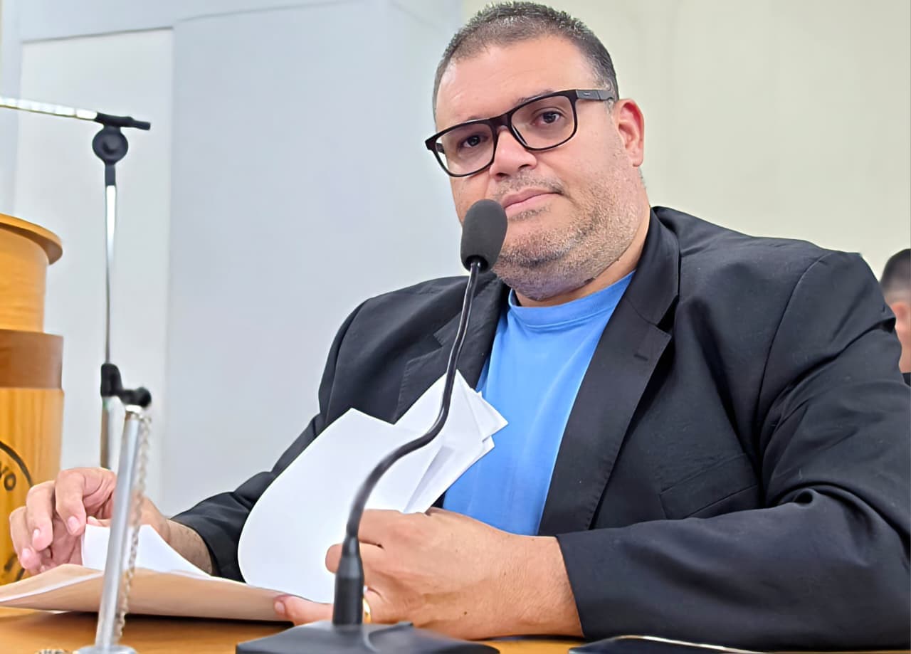 Jovan sugere construção de espaço de lazer para crianças e adolescentes em Corumbá