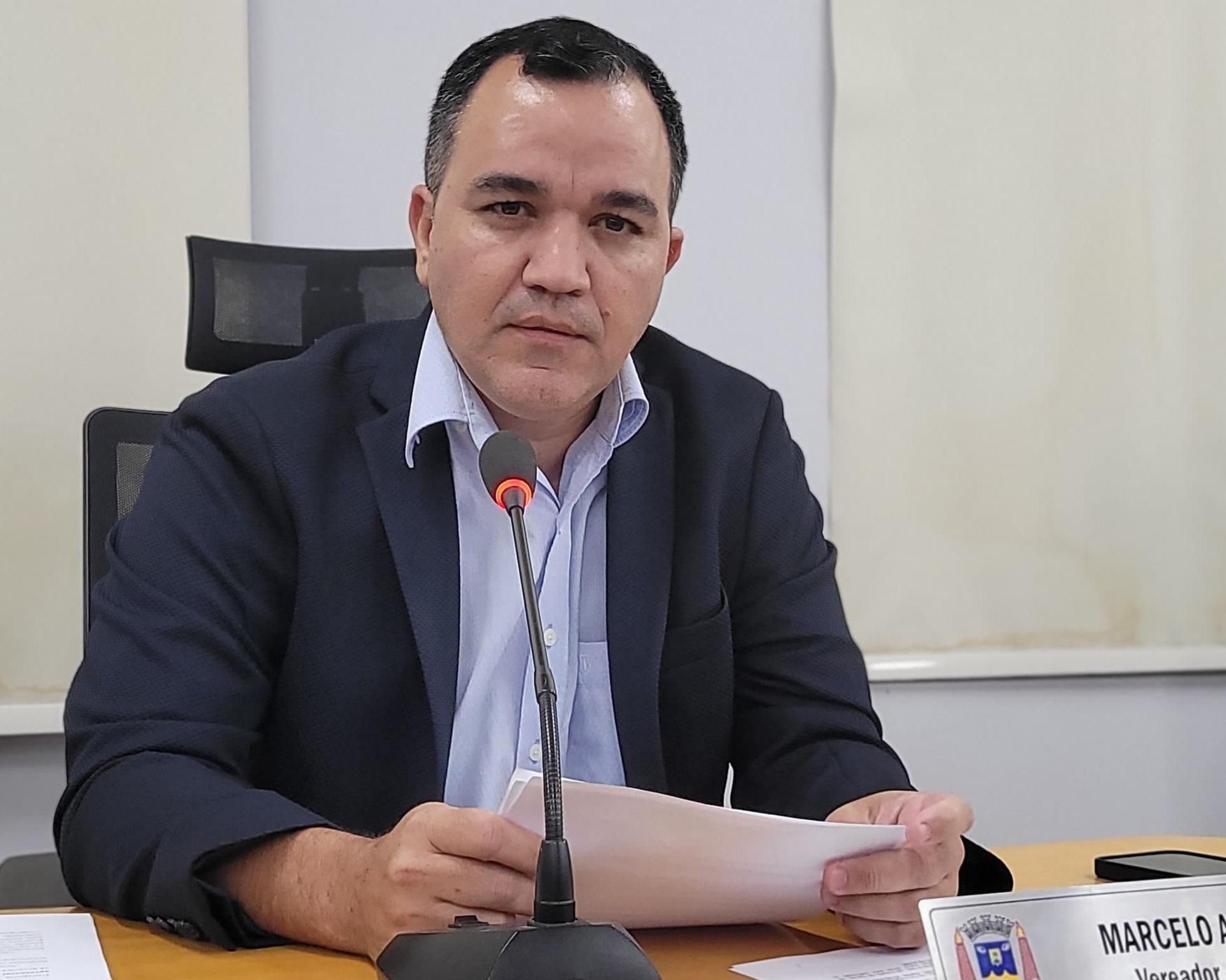 Marcelo busca informações detalhadas sobre início do ano letivo na Região das Águas