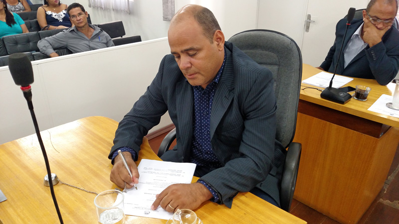 Para atender moradores da área urbana, vereador pede revisão do IPTU