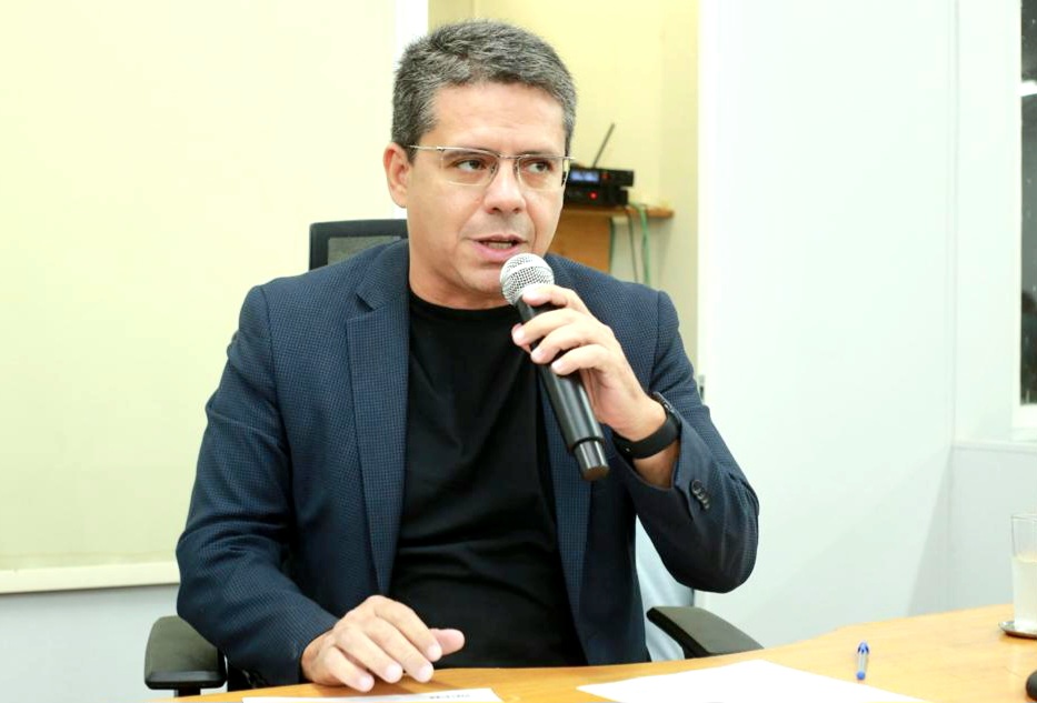 Vereador reivindica pavimentação de alamedas nos bairros Previsul e Cristo Redentor